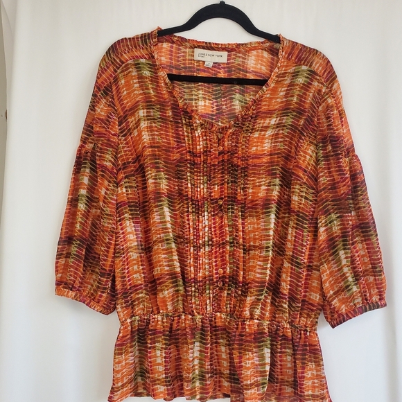 Jones New York Tops - Jones New Tork Sport Size M Fall pattern, drop elastic waist blouse